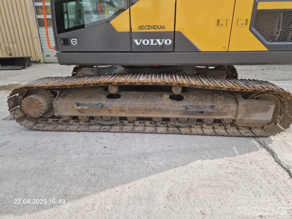 Volvo EC220EL Vikšriniai ekskavatoriai