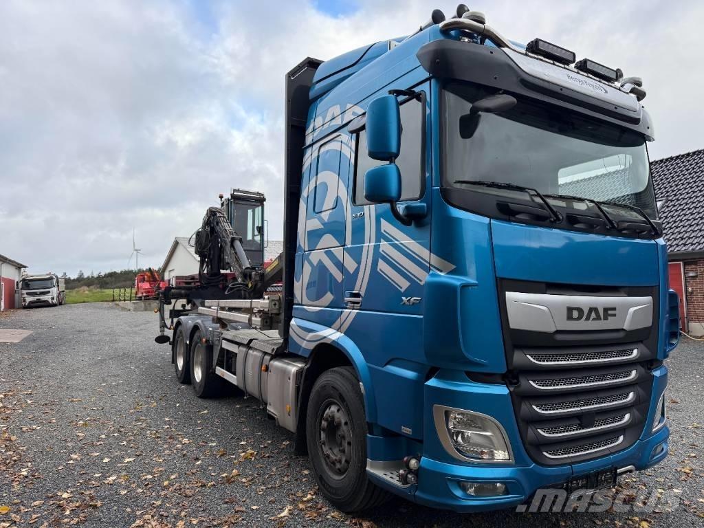 DAF XF 530 6x4 Miško mašinų transportavimo sunkvežimiai