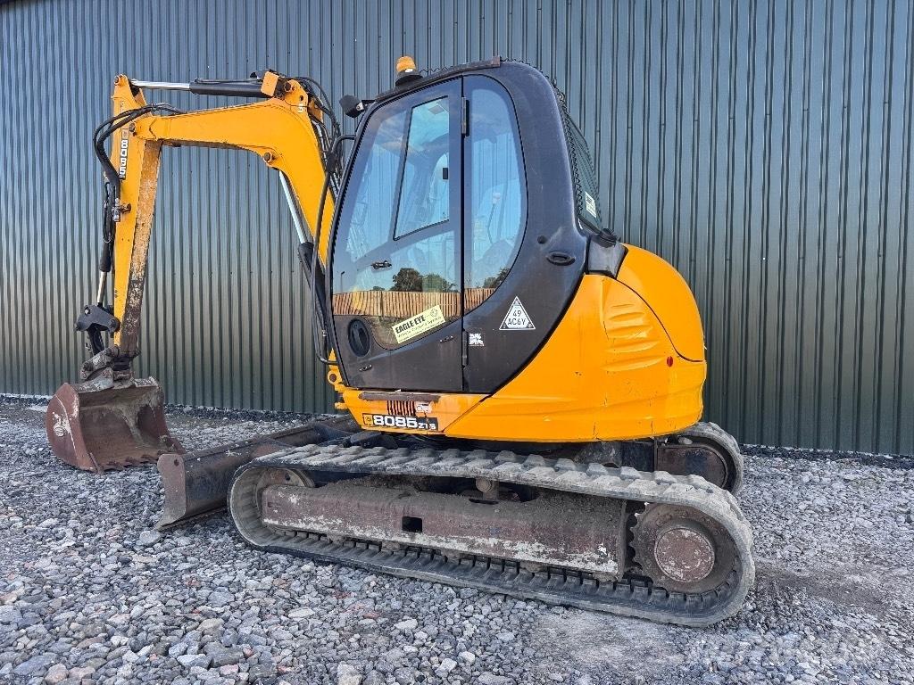 JCB 8085 ZTS Vidutinės galios ekskavatoriai 7-12 t