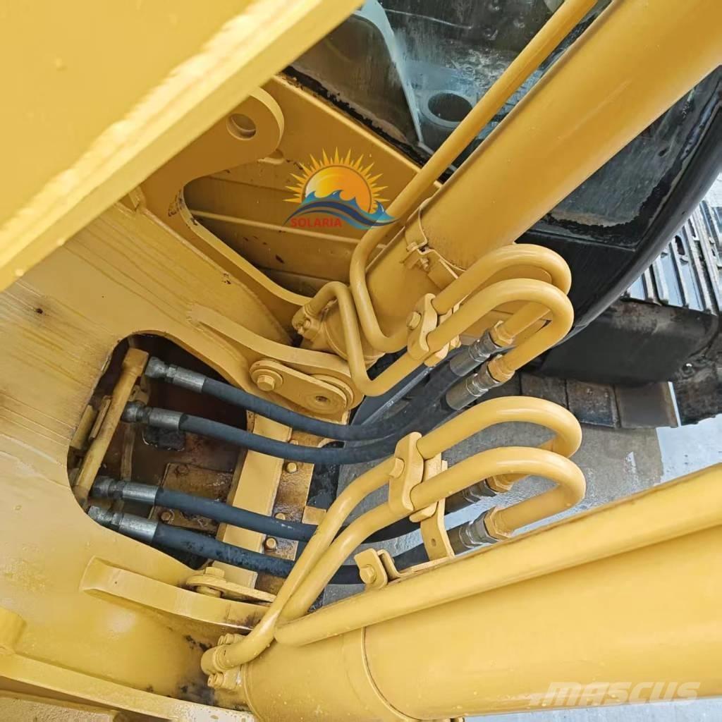 CAT 320 C L Vikšriniai ekskavatoriai