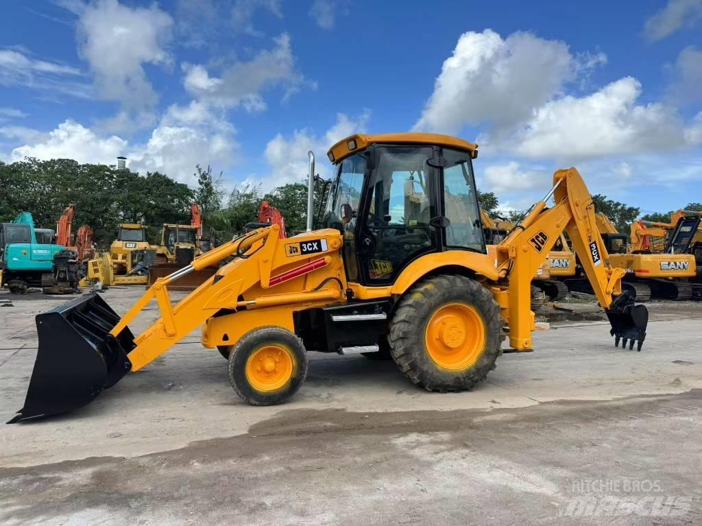 JCB 3 CX Ekskavatoriniai krautuvai