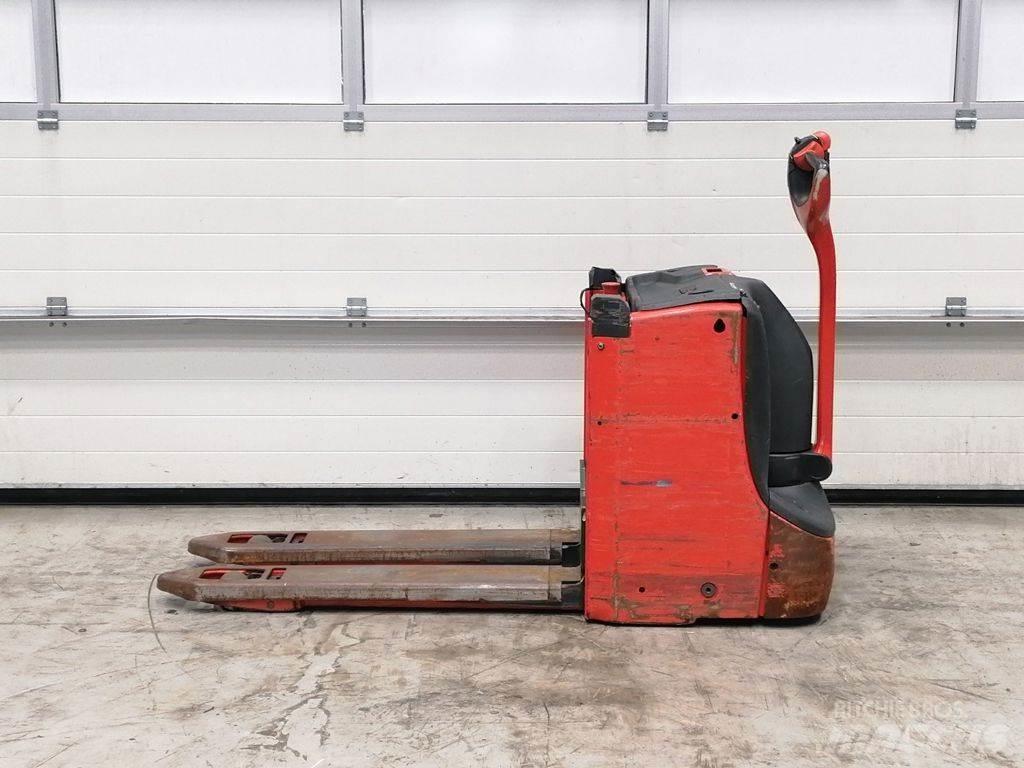 Linde T16L Rankiniai hidrauliniai vėžimėliai