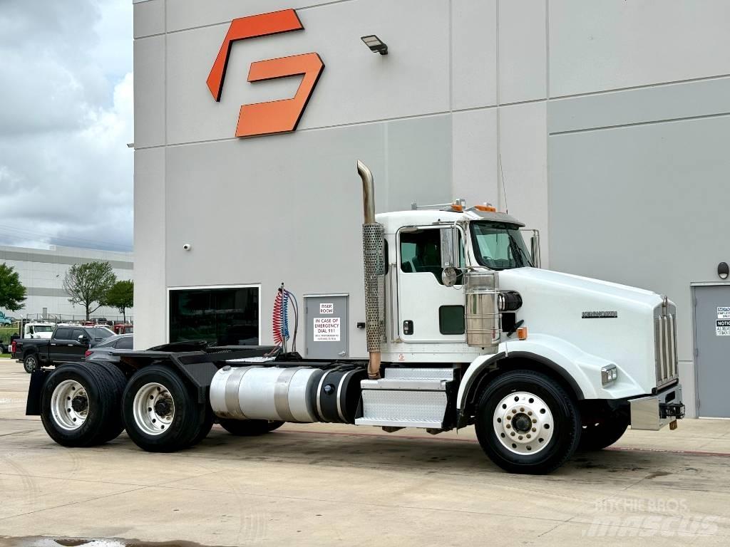 Kenworth T 800 Naudoti vilkikai