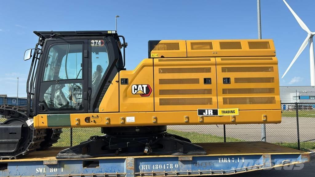 CAT 374 Vikšriniai ekskavatoriai