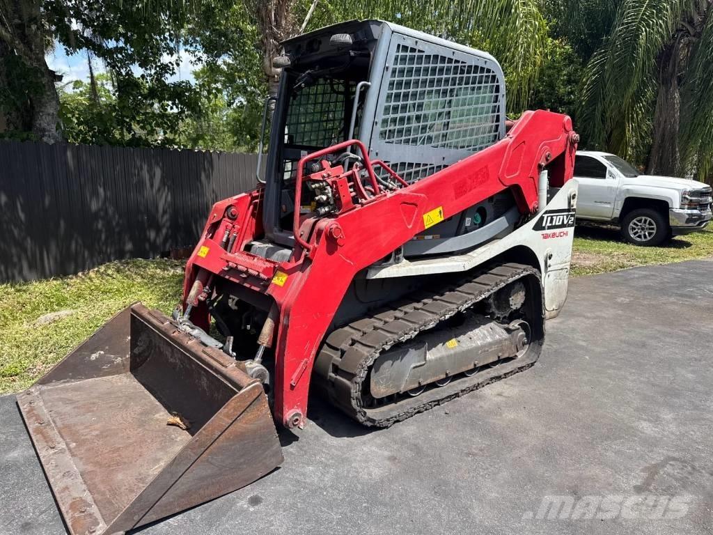 Takeuchi TL10 Krautuvai su šoniniu pasukimu