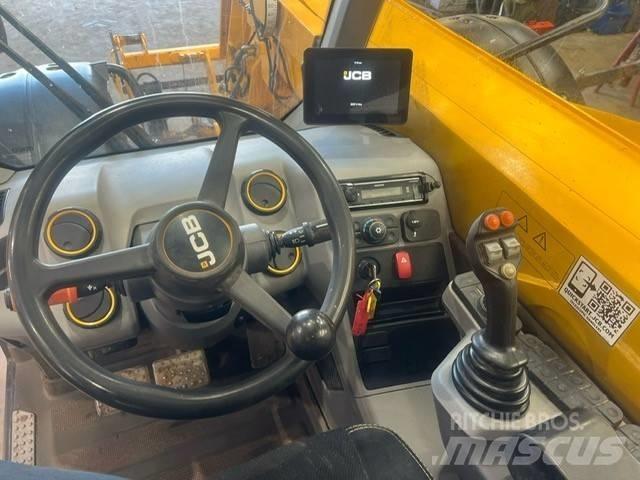 JCB 532 Teleskopiniai krautuvai žemės ūkiui