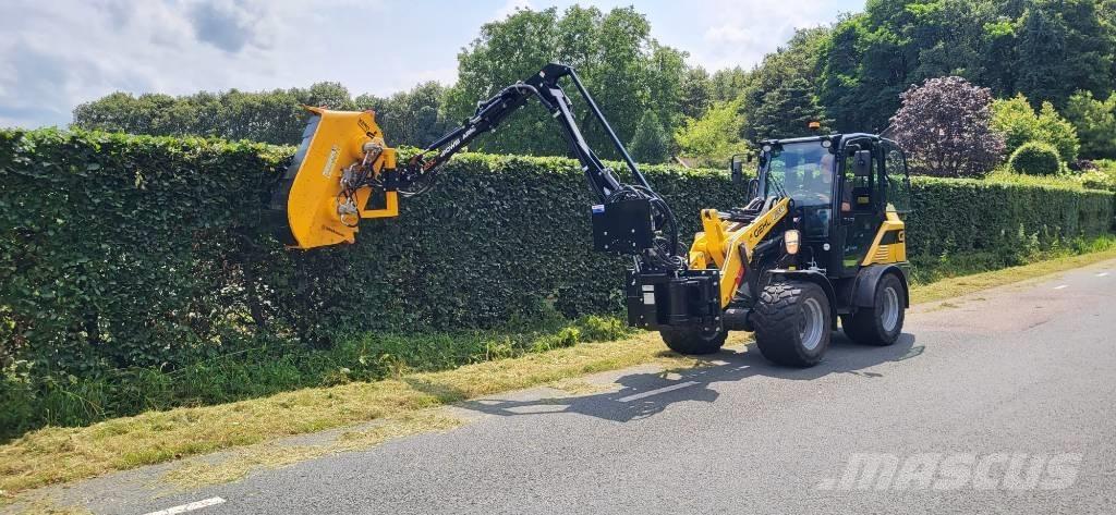 McConnel PA4330 Gyvatvorių priežiūros technika