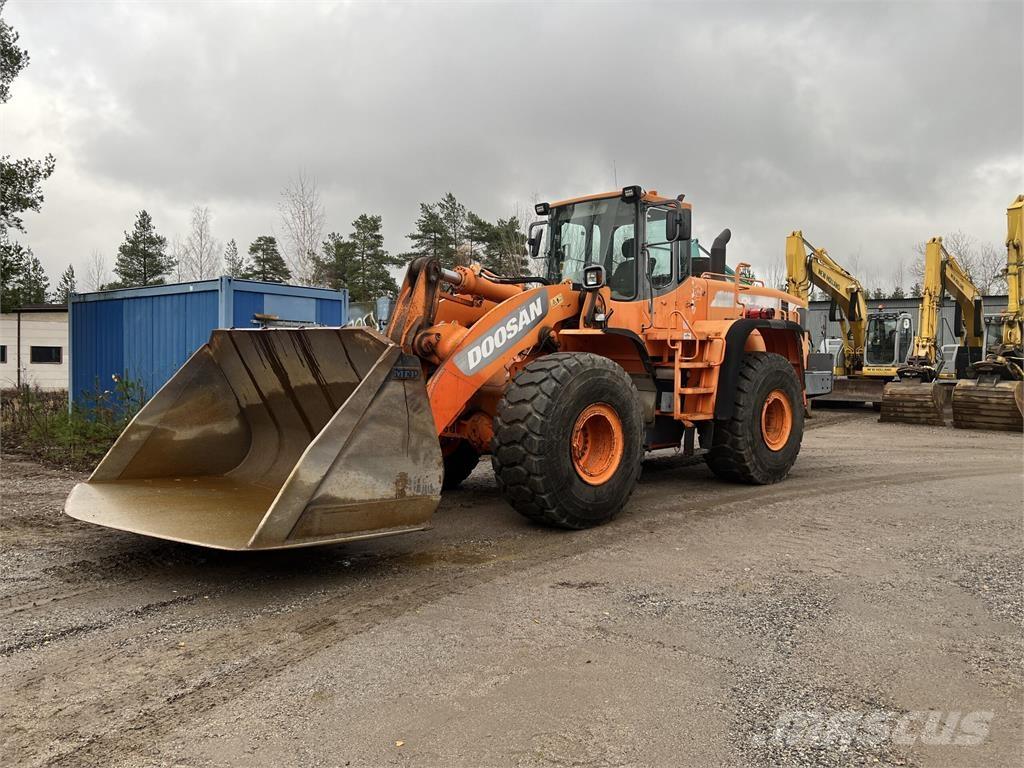 Doosan DL450 Naudoti ratiniai krautuvai