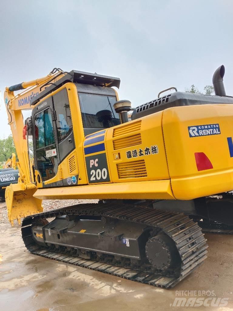 Komatsu PC 200-8N1 Vikšriniai ekskavatoriai