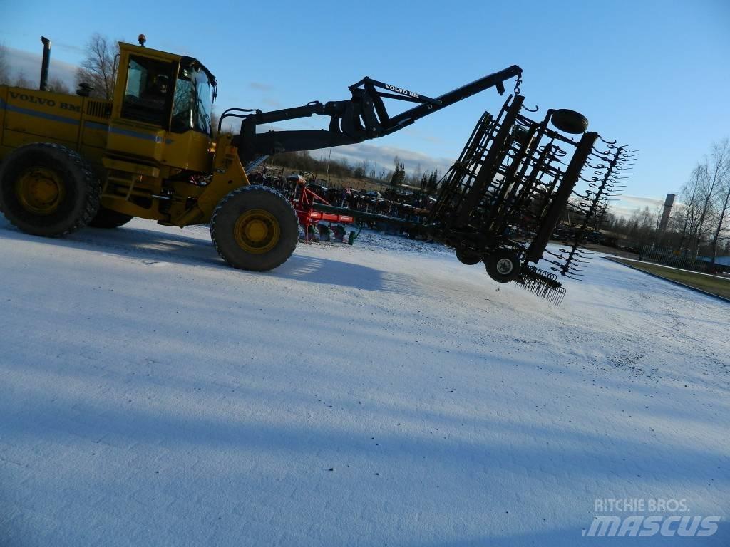 Wiberg 800 Kultivatoriai