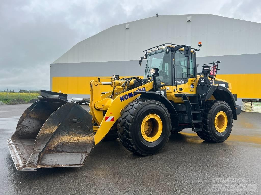 Komatsu WA 380-8E0 Naudoti ratiniai krautuvai