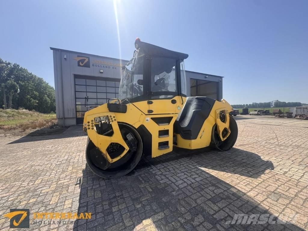 Bomag BW 161 ADO-5 Porinių būgnų volai