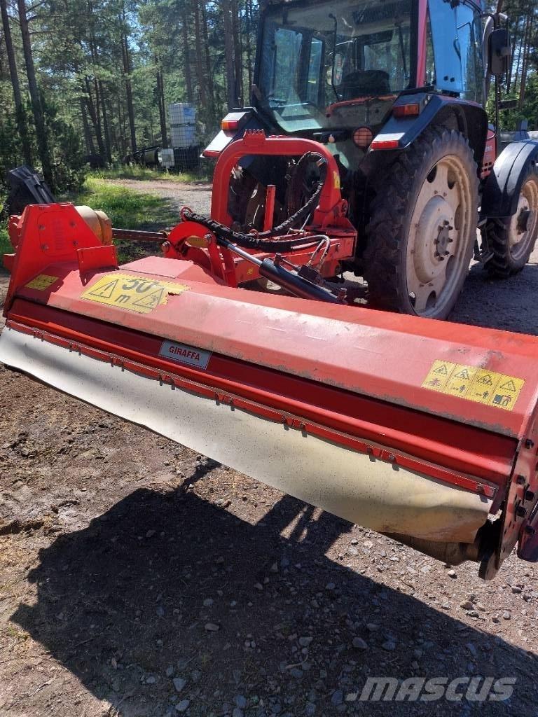 Maschio Giraffa 210 Ganyklų šienapjovės / rėžtuvės
