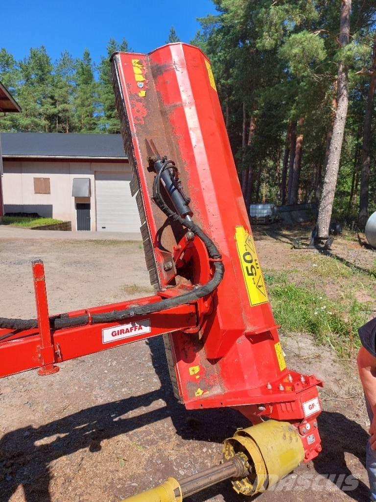 Maschio Giraffa 210 Ganyklų šienapjovės / rėžtuvės