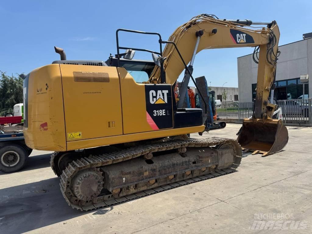 CAT 318E Vikšriniai ekskavatoriai