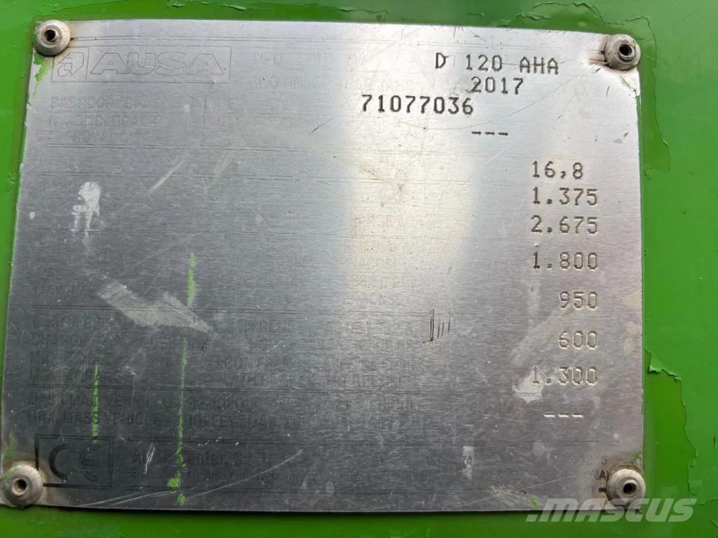 Ausa D120AHA Karjeriniai savivarčiai