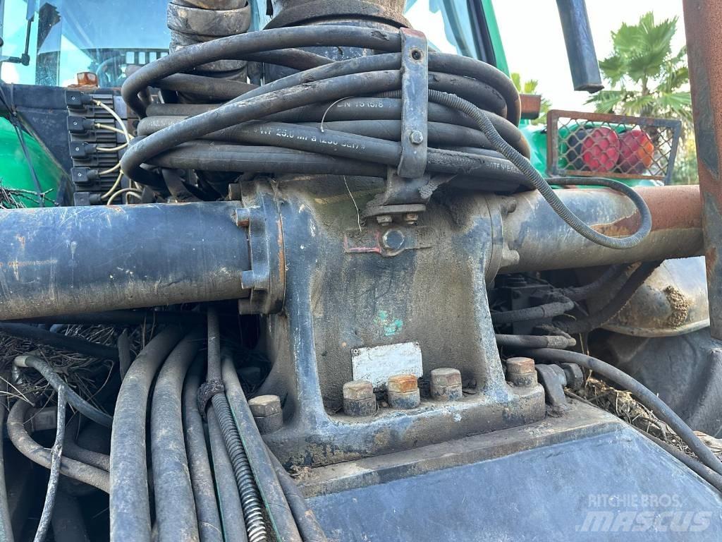 Valtra T130 Miško traktoriai