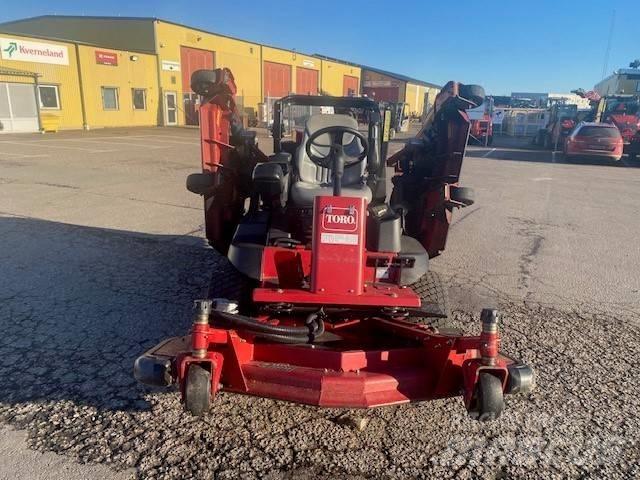 Toro 4000 Sodo traktoriukai-vejapjovės