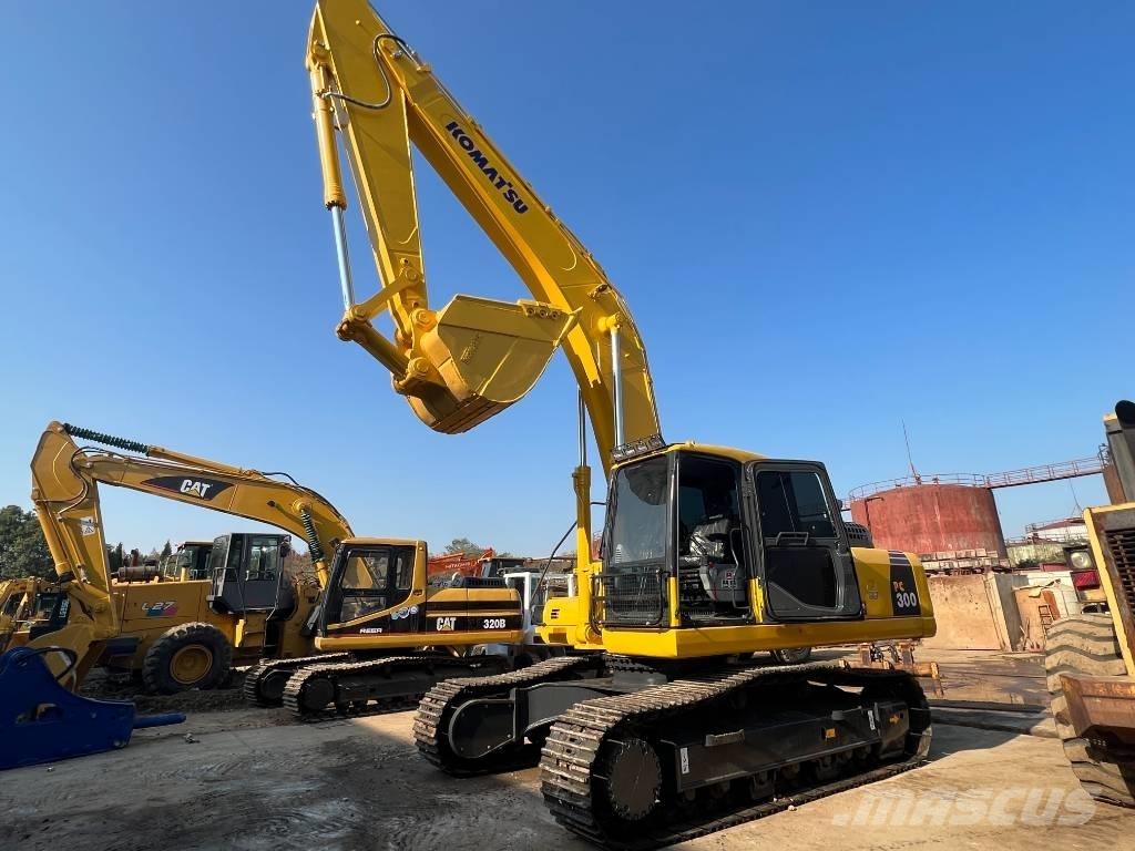 Komatsu PC 300-7 Vikšriniai ekskavatoriai