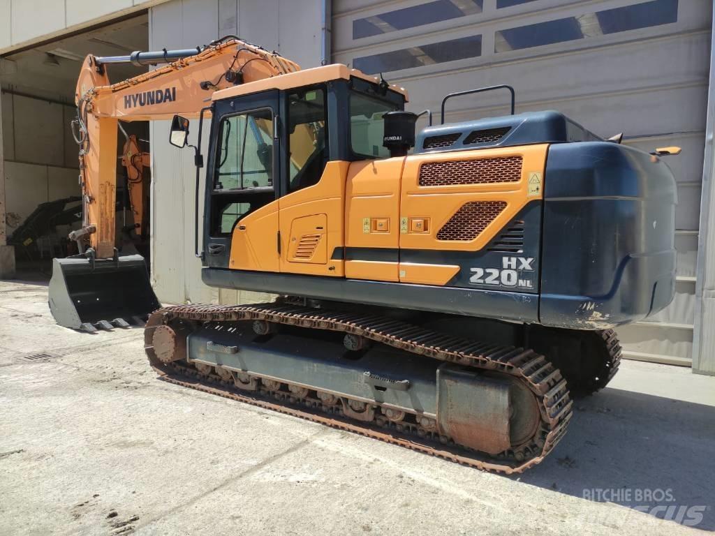 Hyundai HX 220 Vikšriniai ekskavatoriai