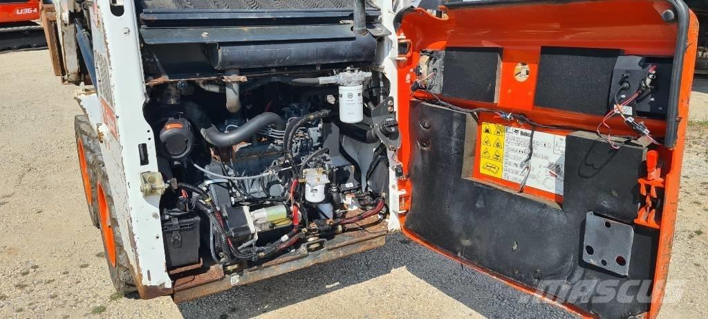 Bobcat S 100 Krautuvai su šoniniu pasukimu