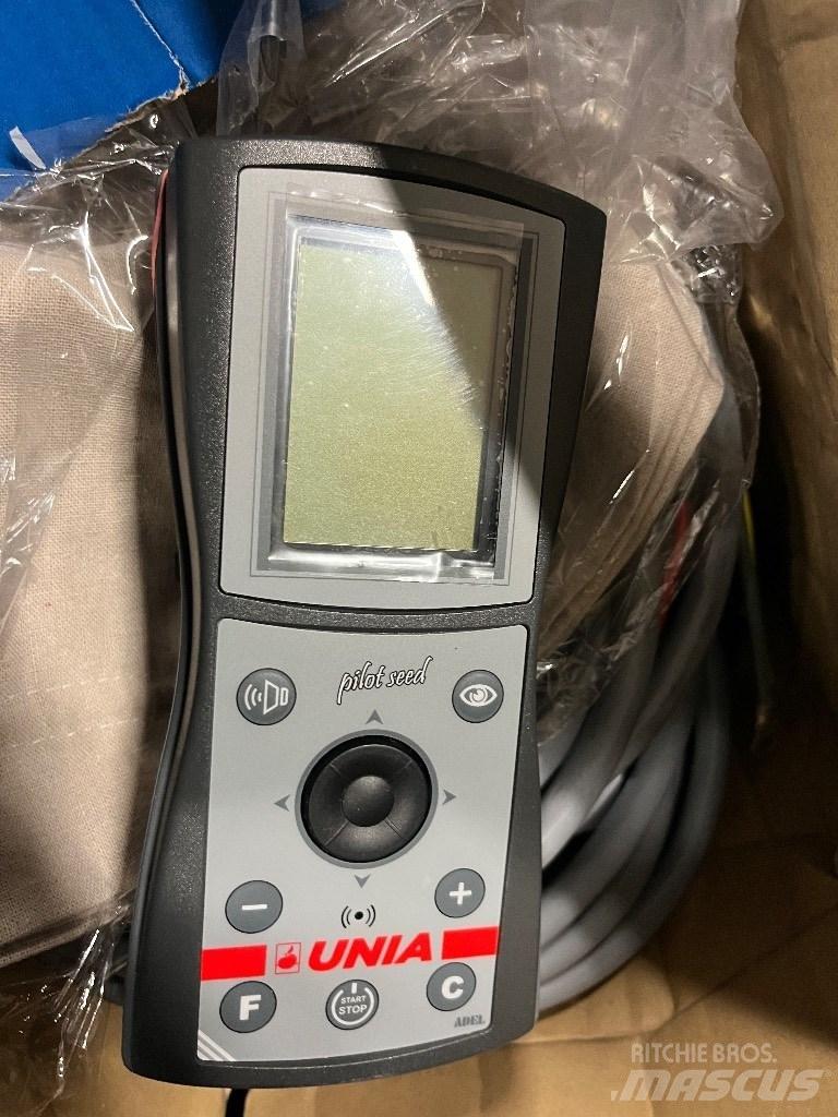 Unia FP 250 Sėjimo technika