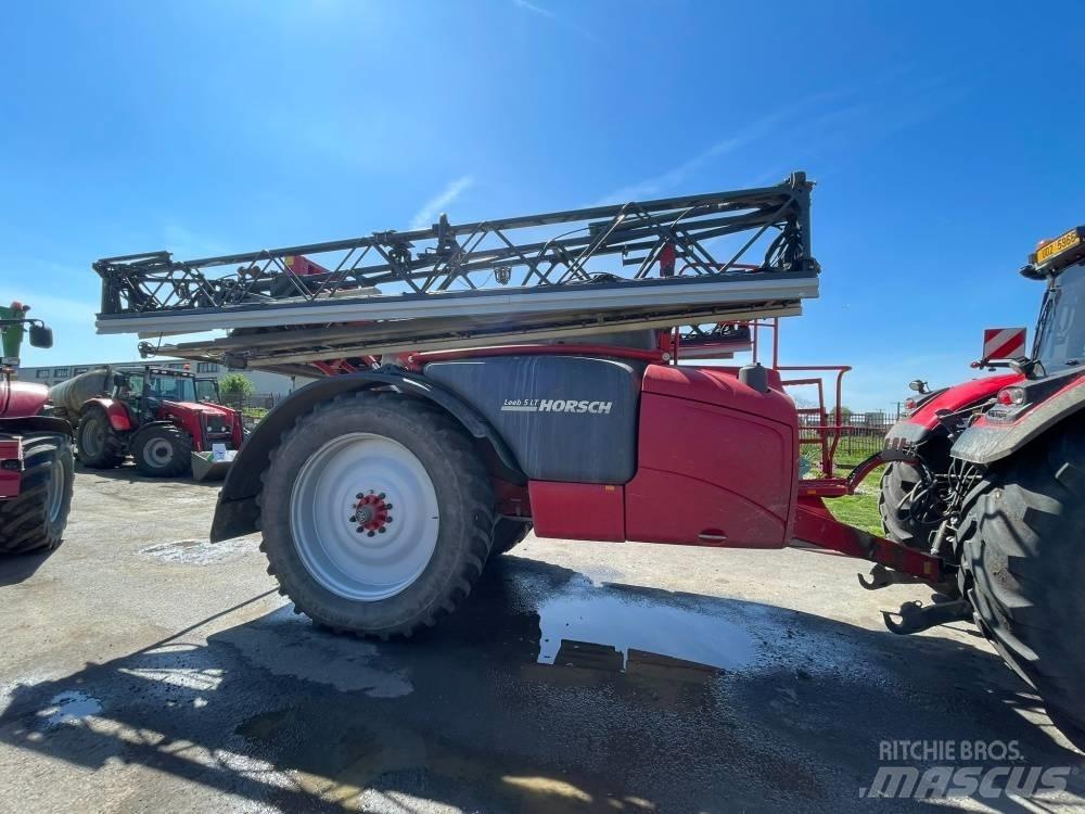 Horsch Leeb 5 LT Prikabinami purkštuvai
