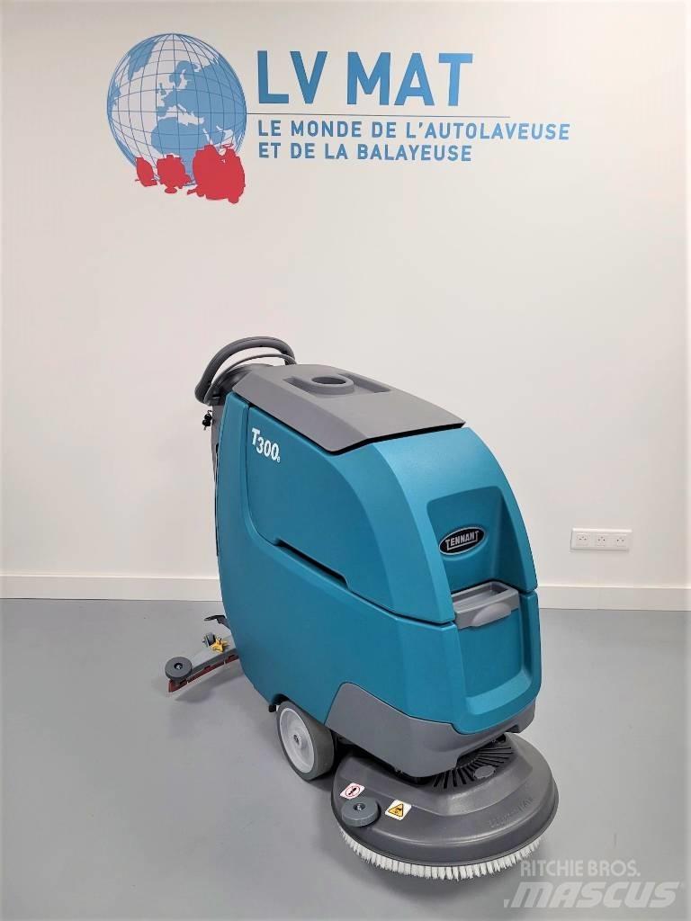 Tennant T300 Krovimas/Kėlimas - Kita