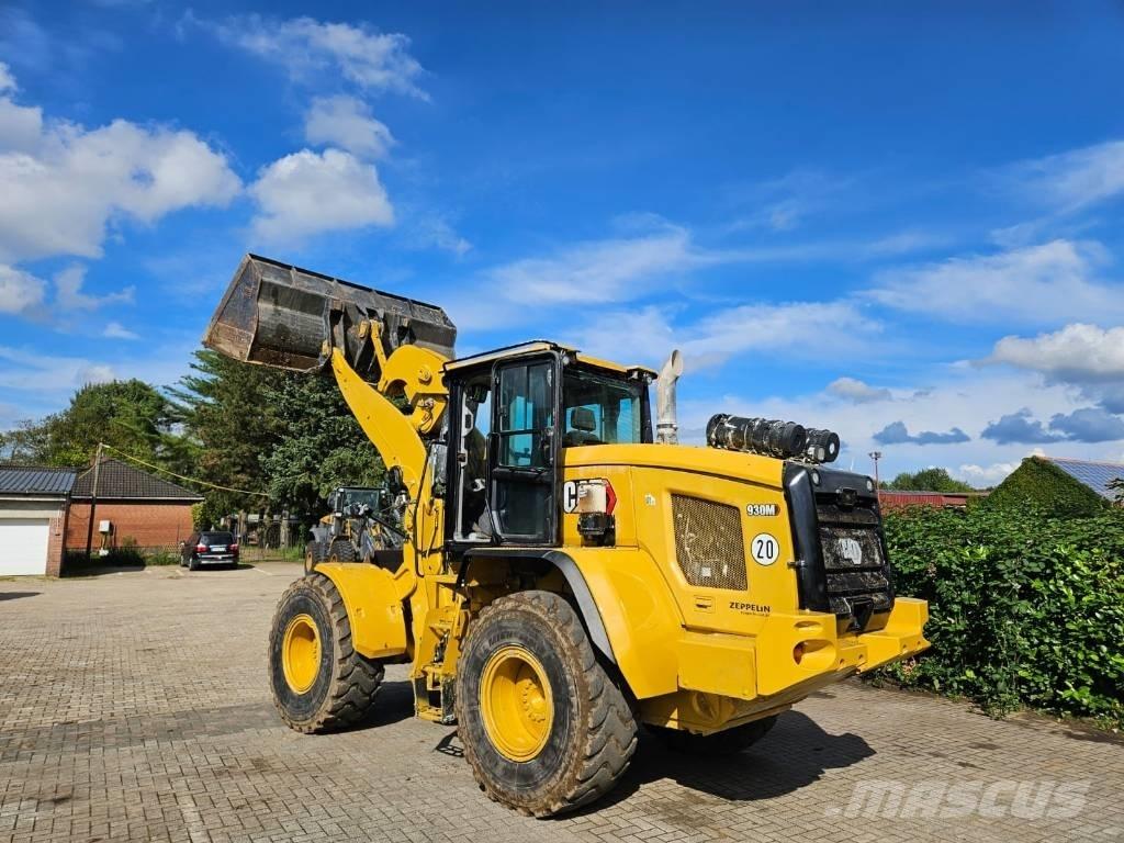 CAT 930 M Naudoti ratiniai krautuvai