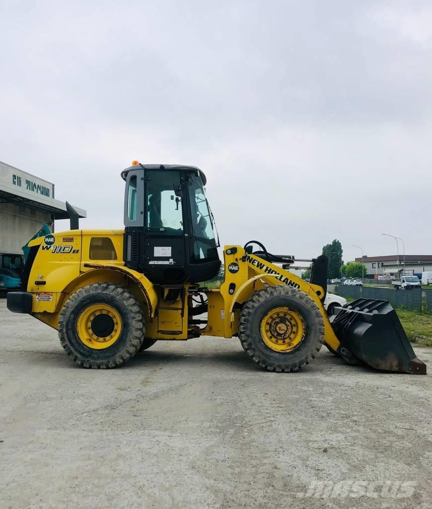 New Holland W 110 B Naudoti ratiniai krautuvai