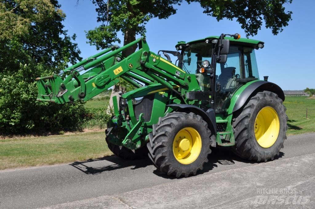 John Deere 5125R Traktoriai
