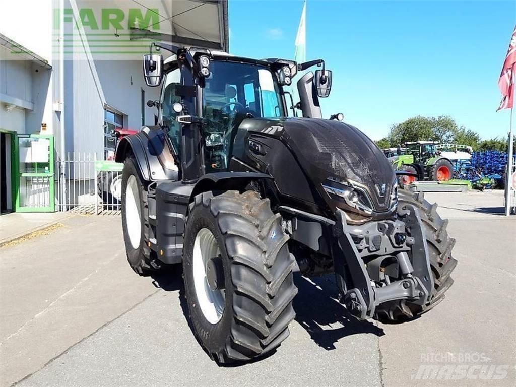 Valtra q265 Traktoriai