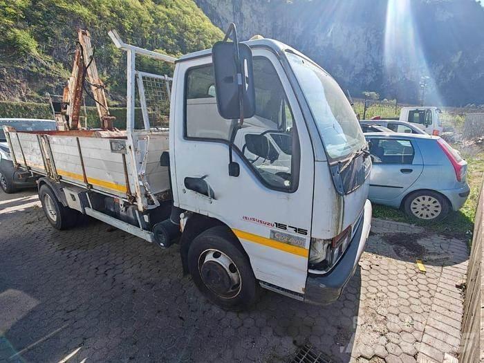 Isuzu 15.75 Savivarčiai furgonai