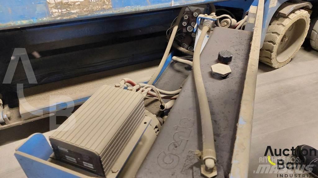 Genie GS 2646 Žirkliniai keltuvai