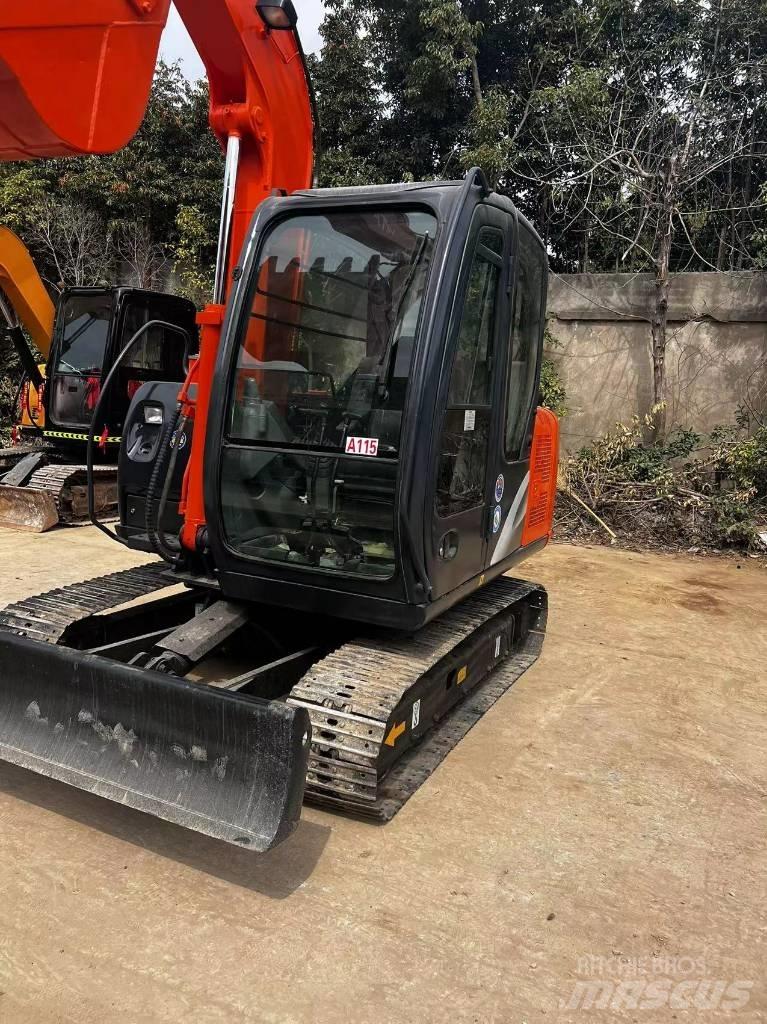 Hitachi ZX 60 Mini ekskavatoriai < 7 t