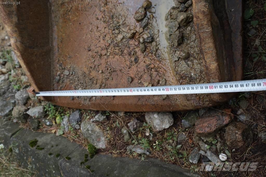 Hyundai HX 260 L Vikšriniai ekskavatoriai