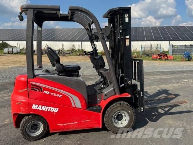 Manitou ME 425 Elektriniai šakiniai krautuvai