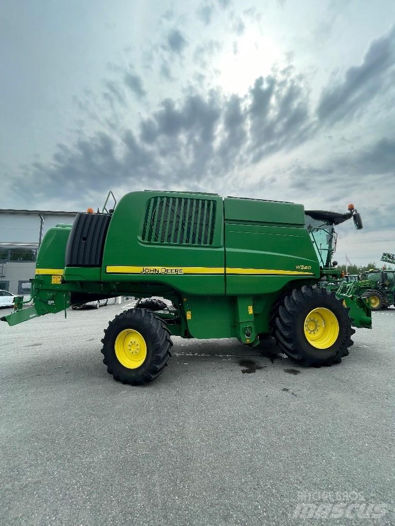 John Deere W 540 Derliaus nuėmimo kombainai