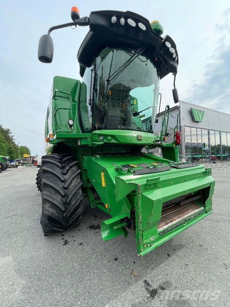 John Deere W540 Derliaus nuėmimo kombainai