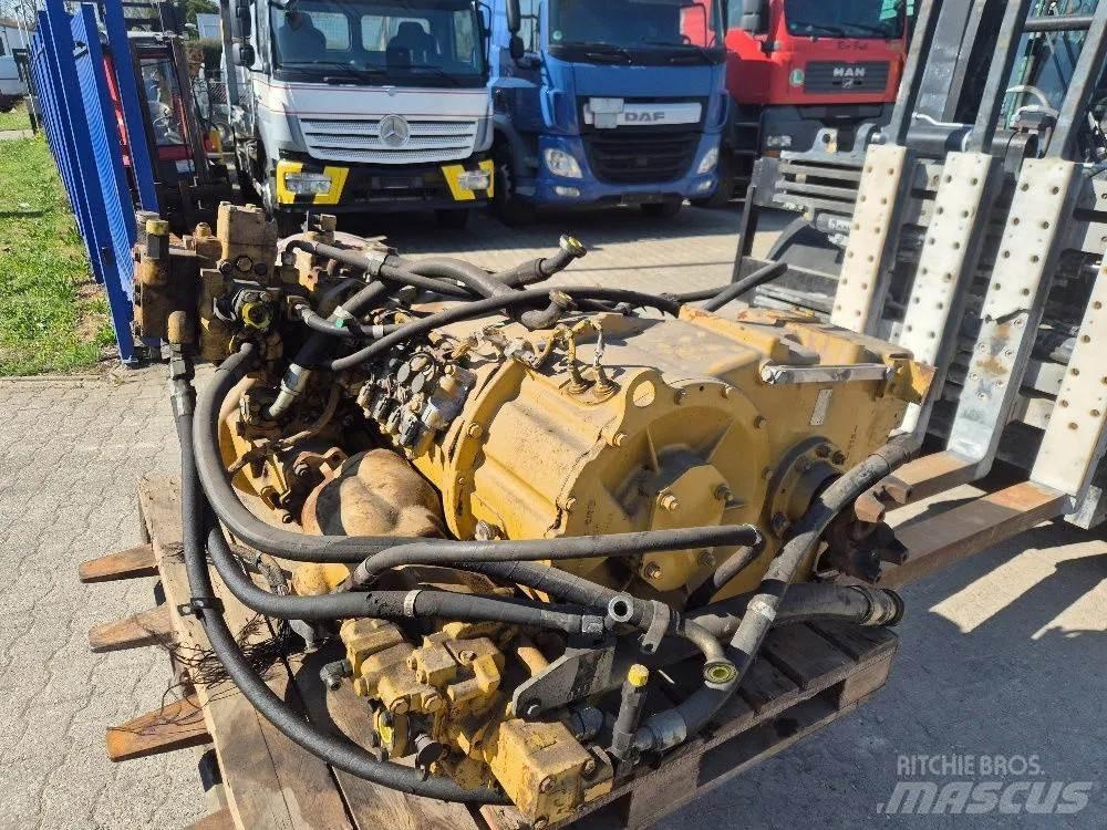 CAT 966G Ašys
