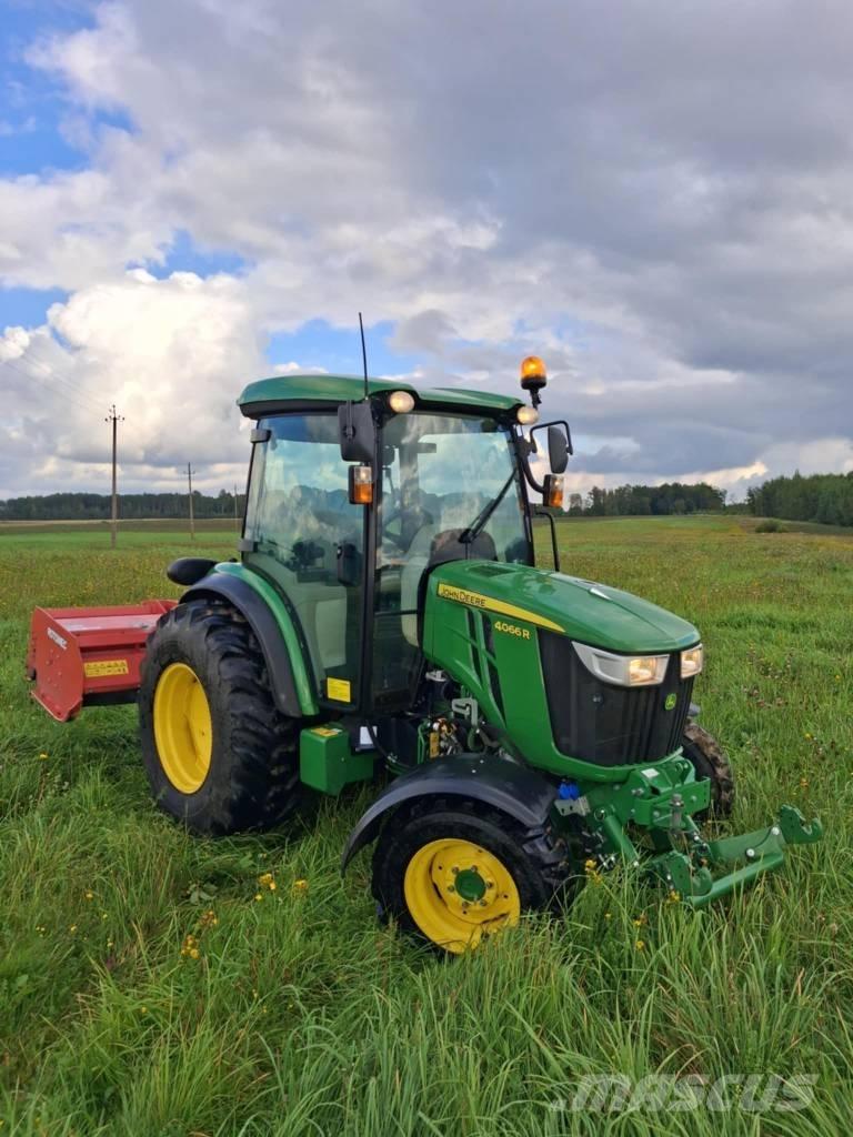 John Deere 4066 R Traktoriai