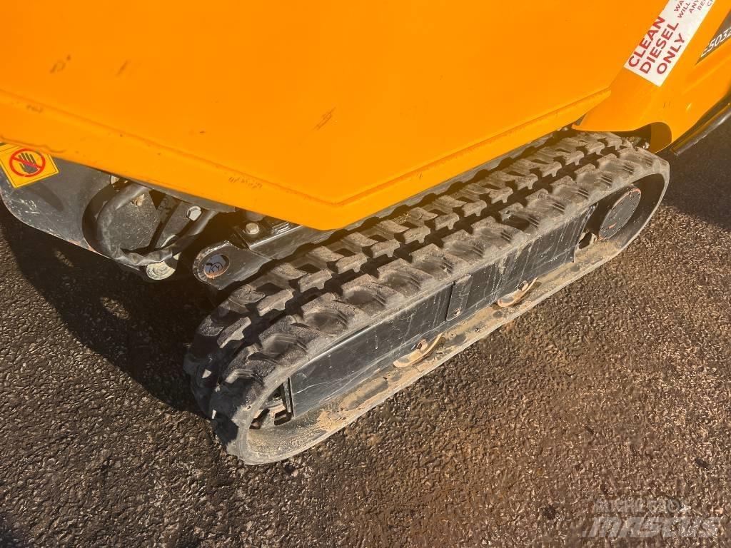 JCB HT D5 Vikšrinė savivartė technika