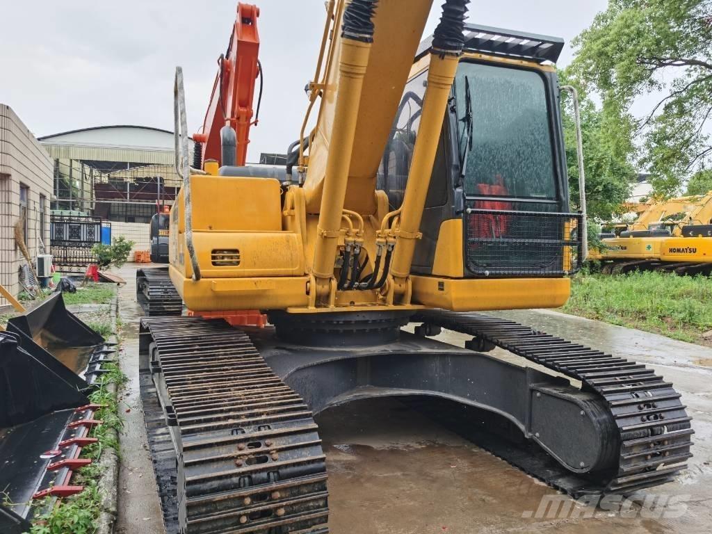 Komatsu PC 220-7 Vikšriniai ekskavatoriai