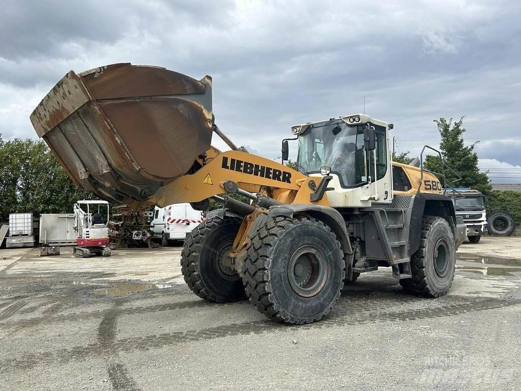 Liebherr L580 - Naudoti ratiniai krautuvai