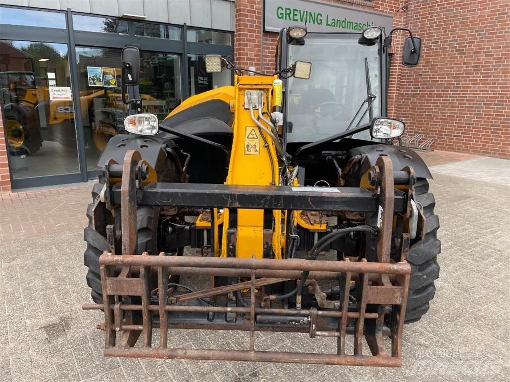 JCB 527-58 Agri Teleskopiniai krautuvai