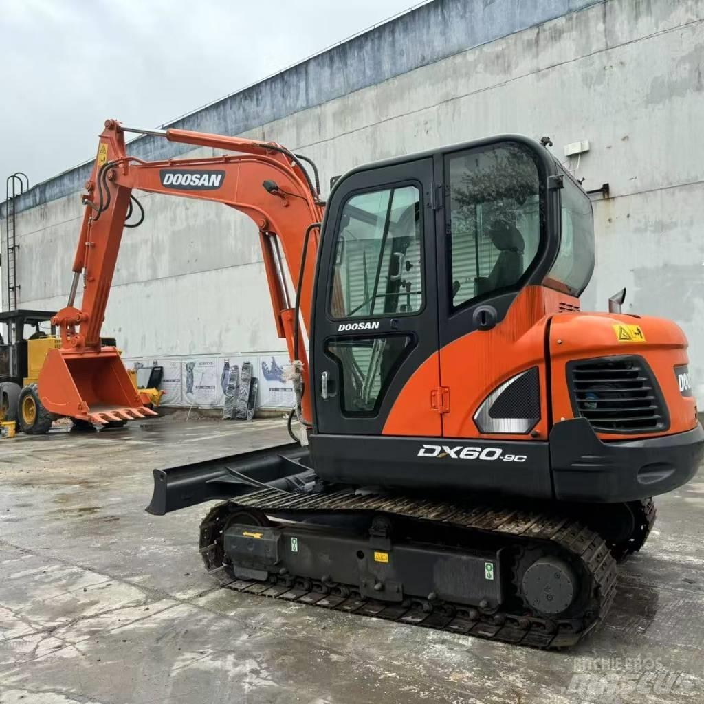 Doosan DX 60-9 C Mini ekskavatoriai < 7 t