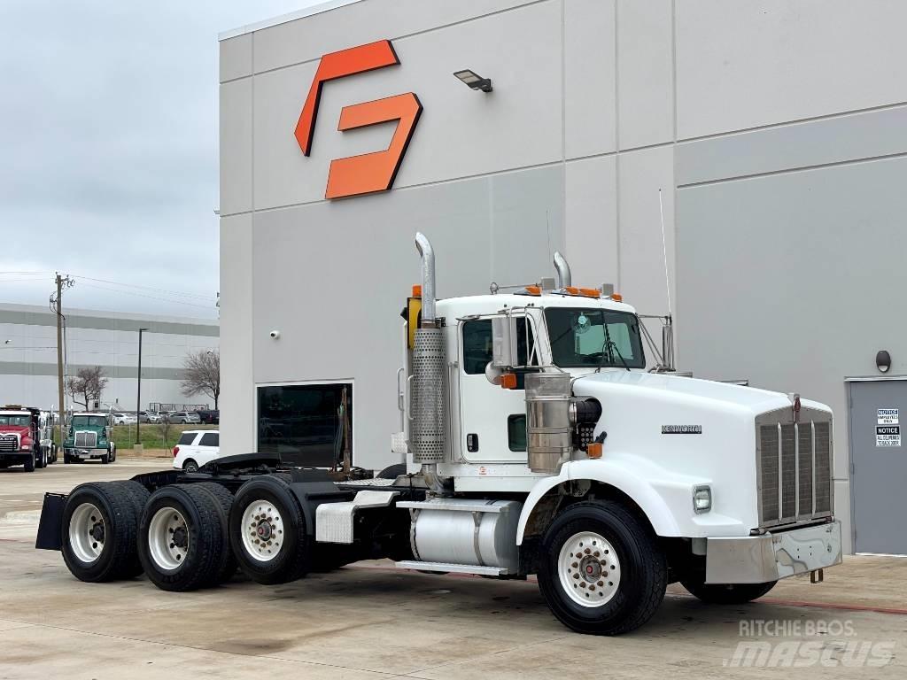 Kenworth T 800 Naudoti vilkikai