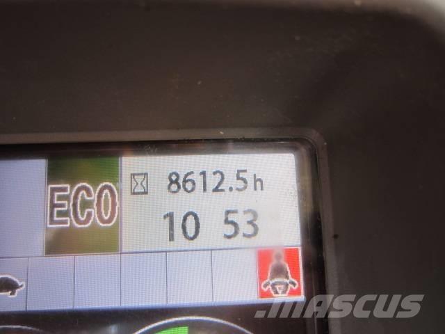 Hitachi ZX 135 Vikšriniai ekskavatoriai