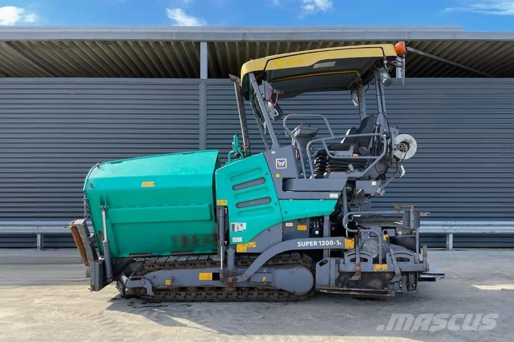 Vögele SUPER 1300-3I Asfalto klotuvai
