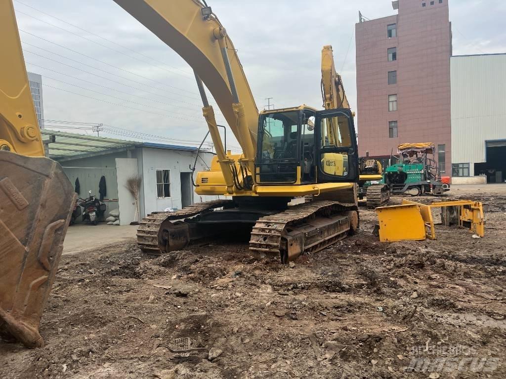 Komatsu PC450-8 Vikšriniai ekskavatoriai